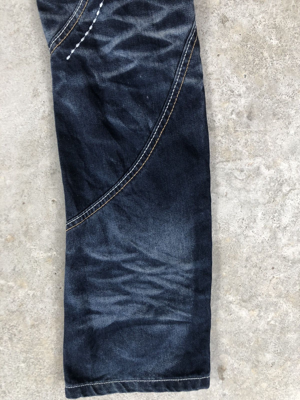 Who Decides War JRag Double Waist Embroidered Denim Size US 31 - 12 Thumbnail
