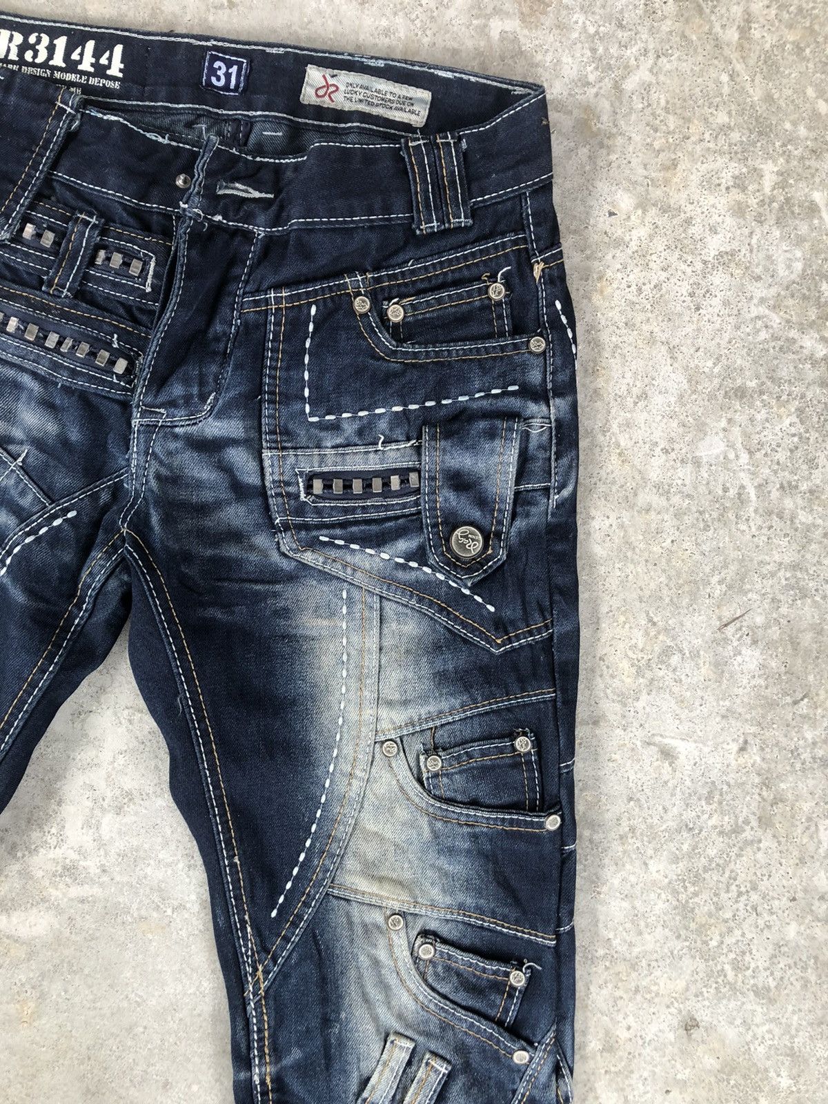 Who Decides War JRag Double Waist Embroidered Denim Size US 31 - 5 Thumbnail