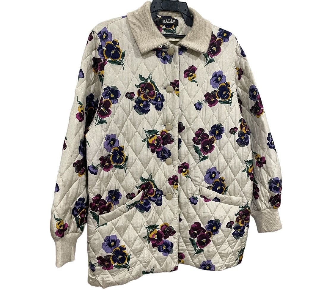 Bally × Vintage Grail💥 Vintage 90s Bally Quilted Floral Cashmere Jacket Size L / US 10 / IT 46 - 3 Thumbnail