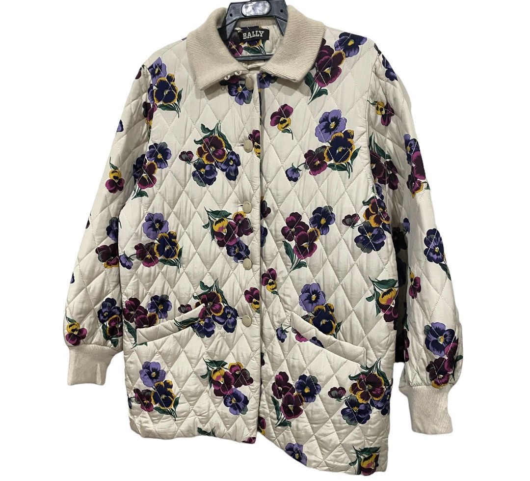 Bally × Vintage Grail💥 Vintage 90s Bally Quilted Floral Cashmere Jacket Size L / US 10 / IT 46 - 2 Thumbnail