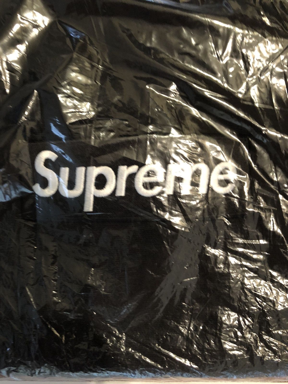 Supreme Box Logo Bogo Crewneck Black Size US M / EU 48-50 / 2 - 5 Thumbnail