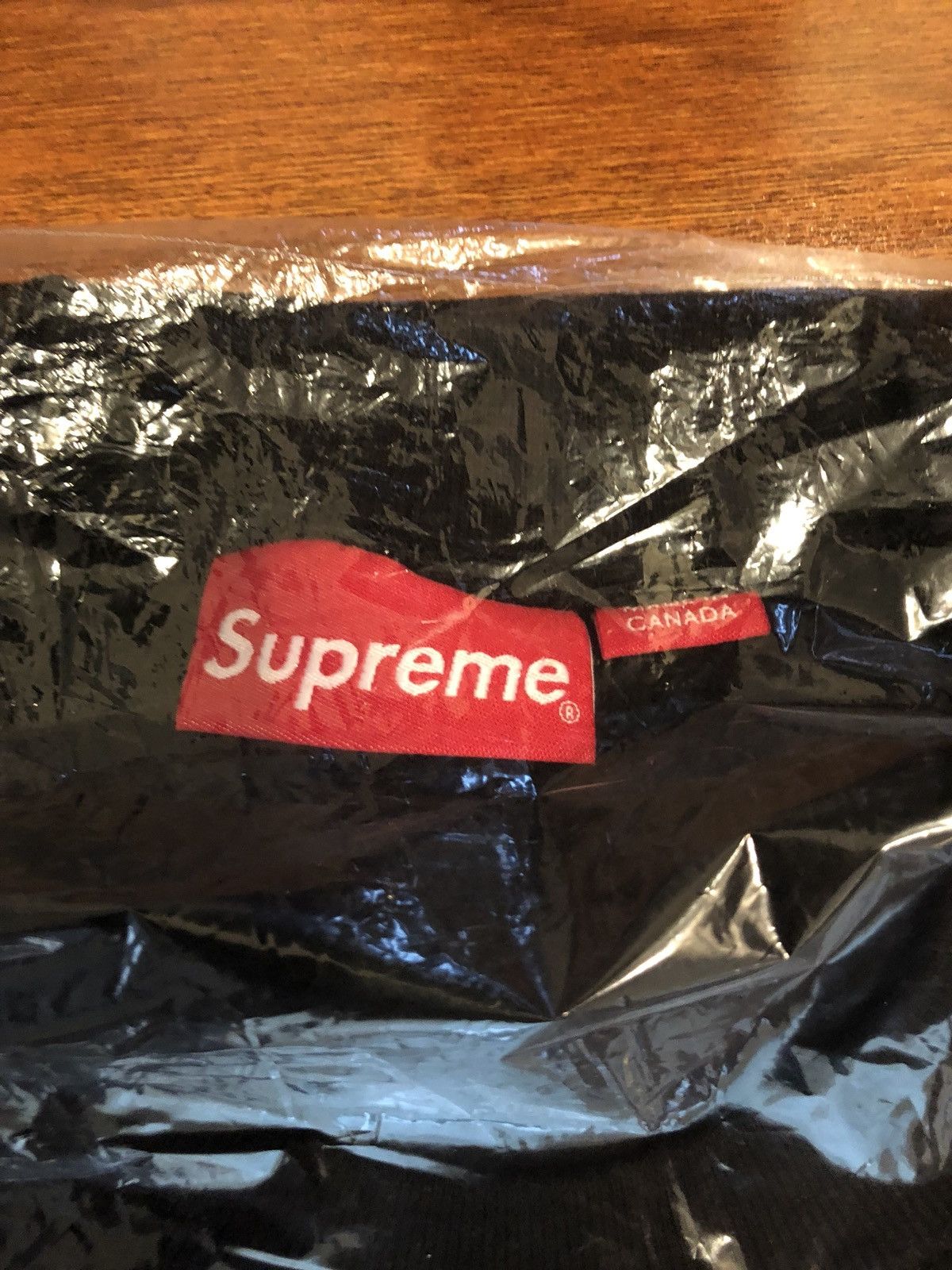 Supreme Box Logo Bogo Crewneck Black Size US M / EU 48-50 / 2 - 3 Thumbnail