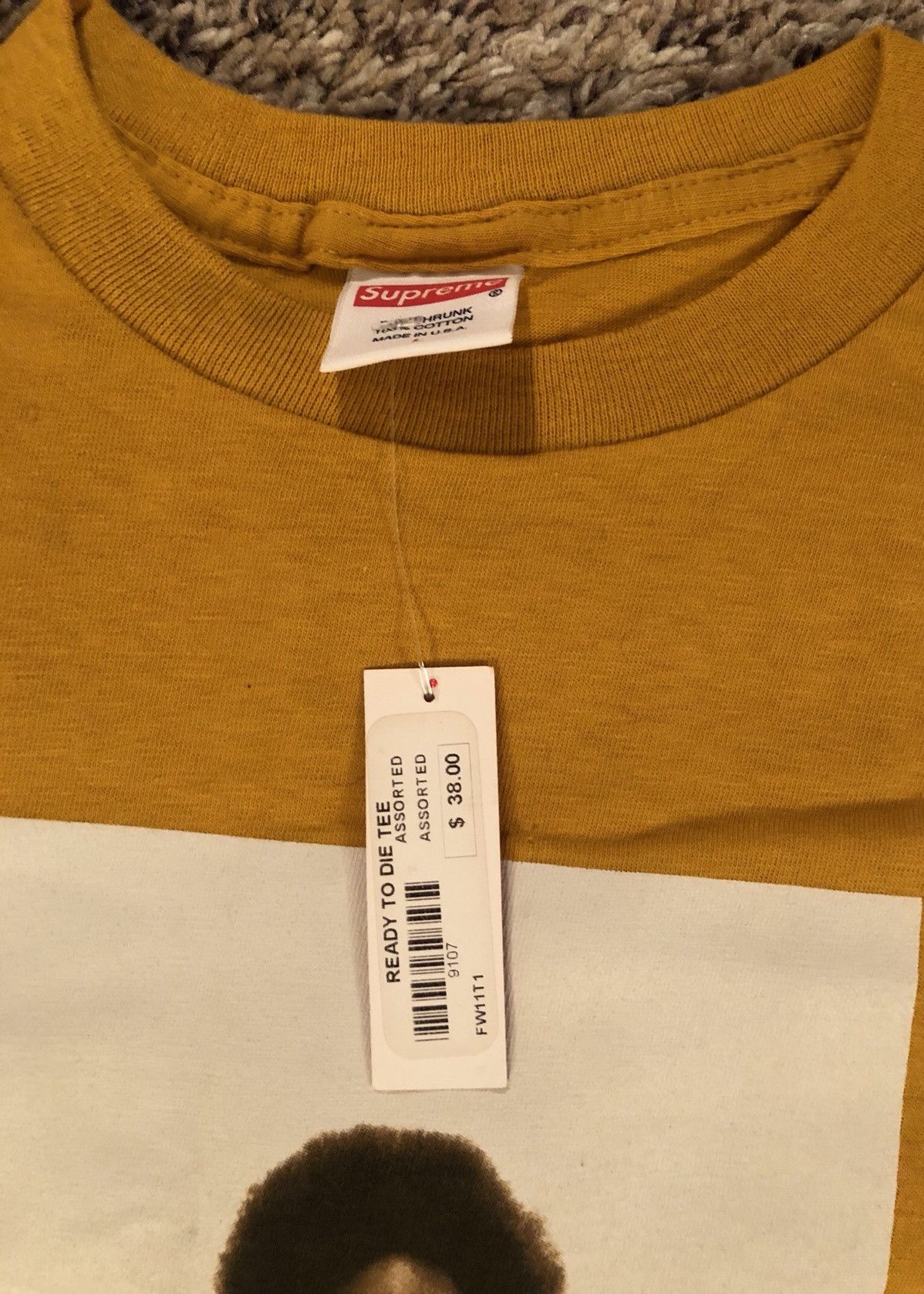 Supreme Biggie Ready To Die Gold Tee Size US L / EU 52-54 / 3 - 5 Thumbnail