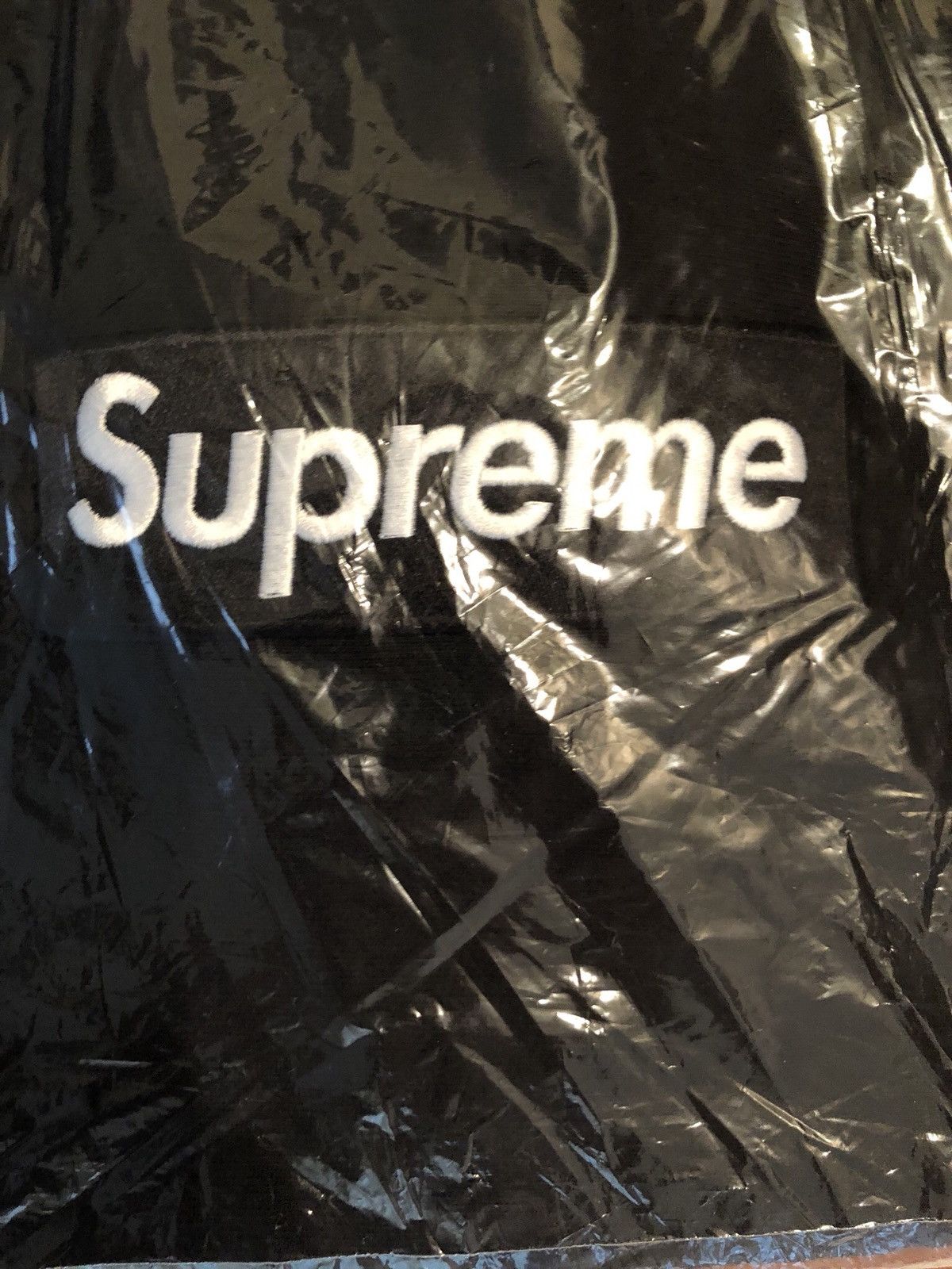 Supreme Box Logo Bogo Crewneck Black Size US L / EU 52-54 / 3 - 6 Thumbnail
