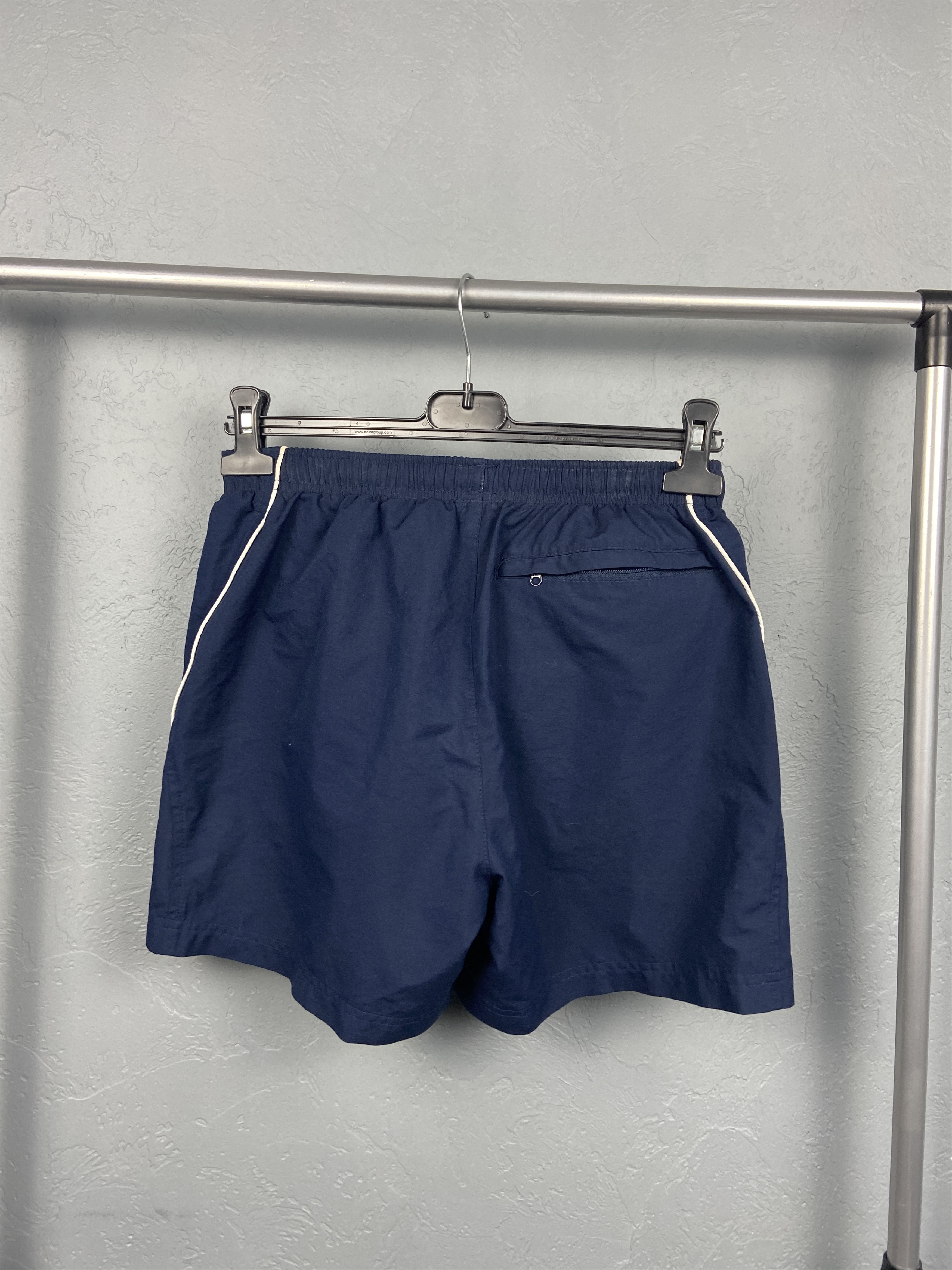 Nike Nike Vintage Nylon Mens Shorts Y2K Size US 32 / EU 48 - 4 Thumbnail
