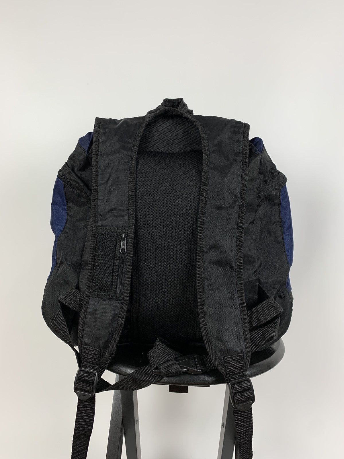 Nike 90s Vintage Nike Swoosh Nylon Black/Blue Backpack Bag Size ONE SIZE - 6 Thumbnail