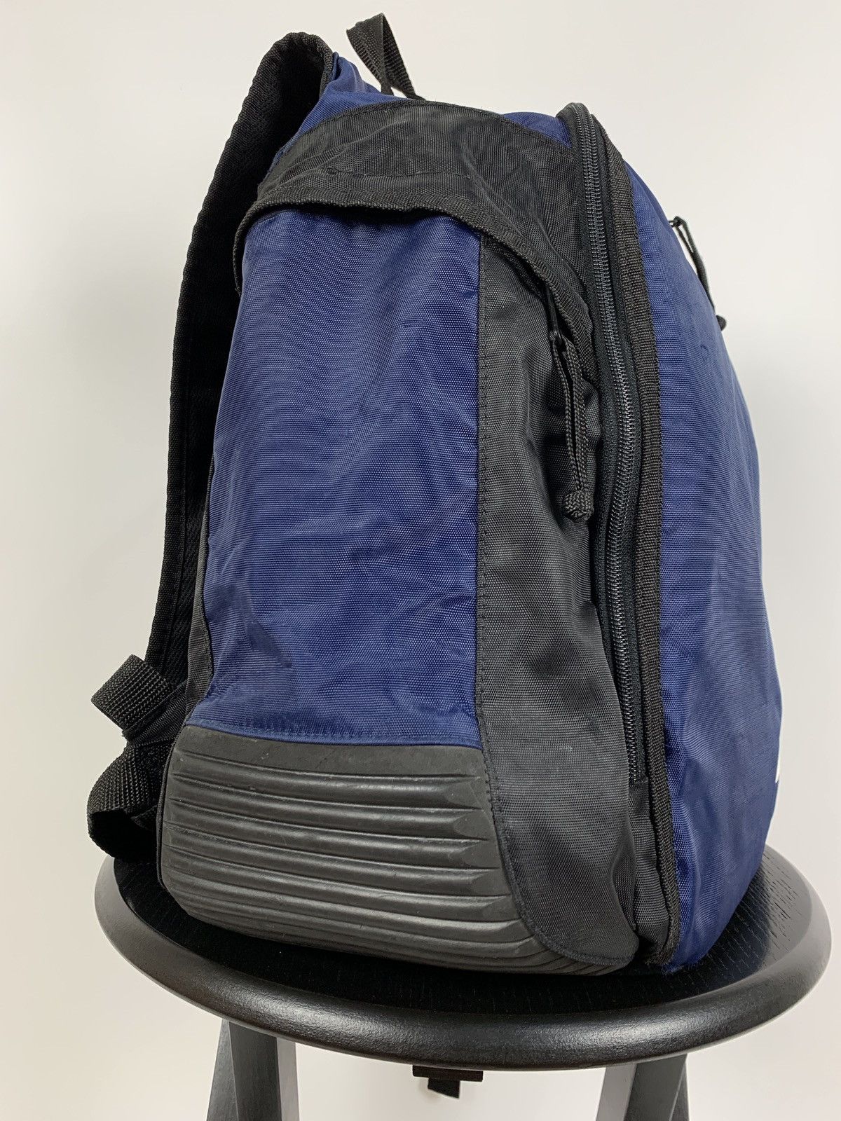 Nike 90s Vintage Nike Swoosh Nylon Black/Blue Backpack Bag Size ONE SIZE - 14 Thumbnail