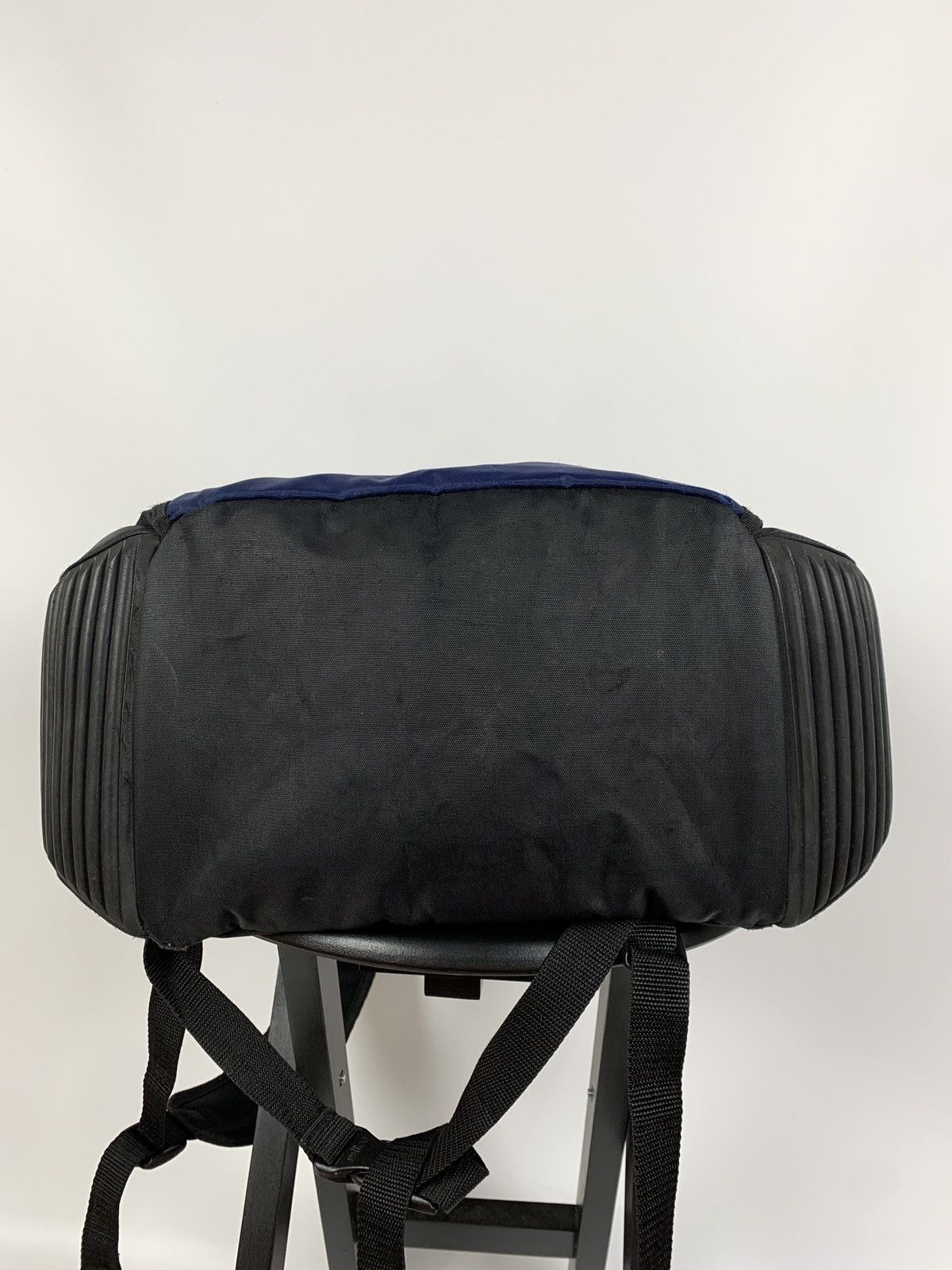 Nike 90s Vintage Nike Swoosh Nylon Black/Blue Backpack Bag Size ONE SIZE - 10 Thumbnail