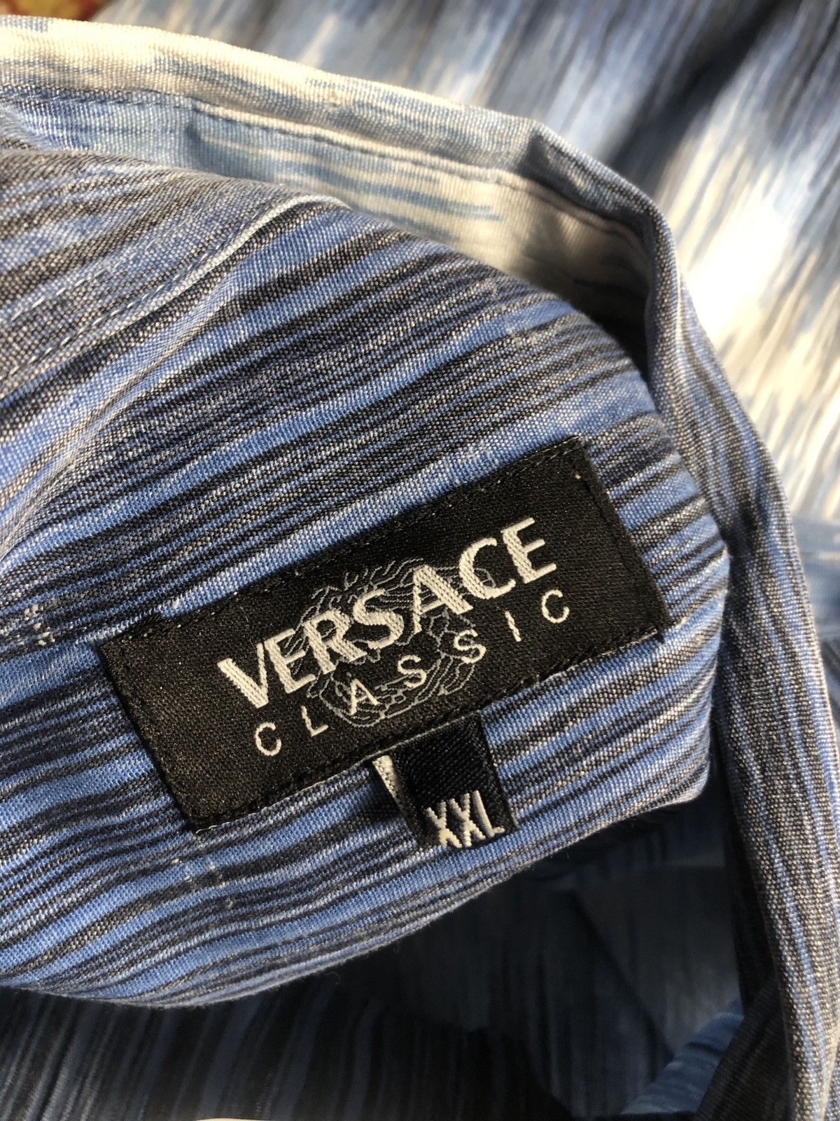 Vintage Versace Gradient Vintage Hawaii Short Sleeve Shirt Size US XL / EU 56 / 4 - 4 Thumbnail