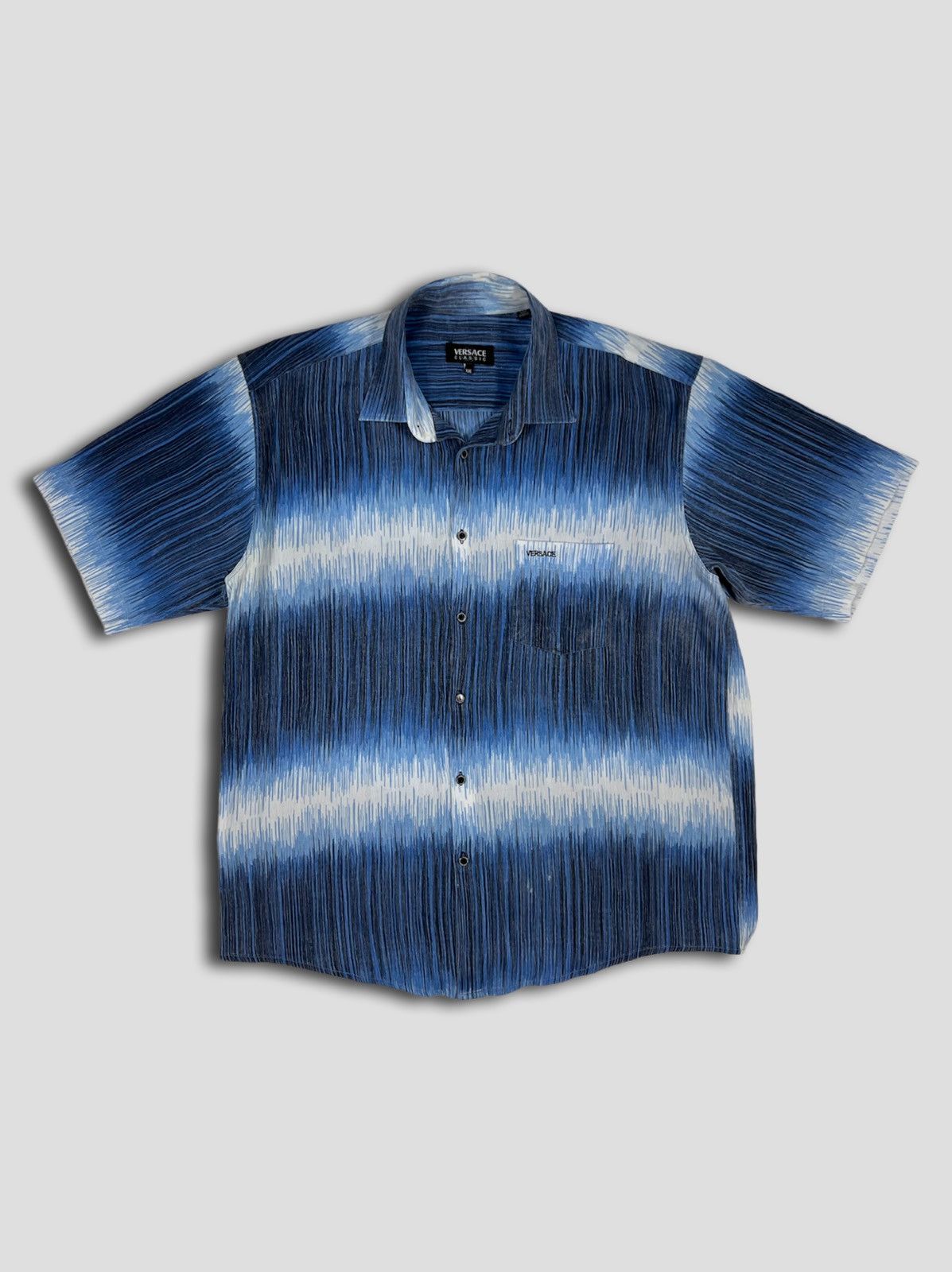 Vintage Versace Gradient Vintage Hawaii Short Sleeve Shirt Size US XL / EU 56 / 4 - 1 Thumbnail