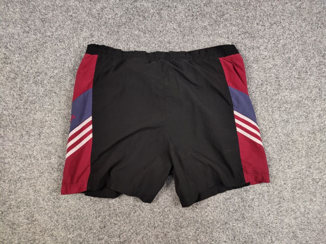 Adidas Vintage 90's Adidas Shorts Logo Black Casual Y2K Streetwear Size US 34 / EU 50 - 9 Thumbnail