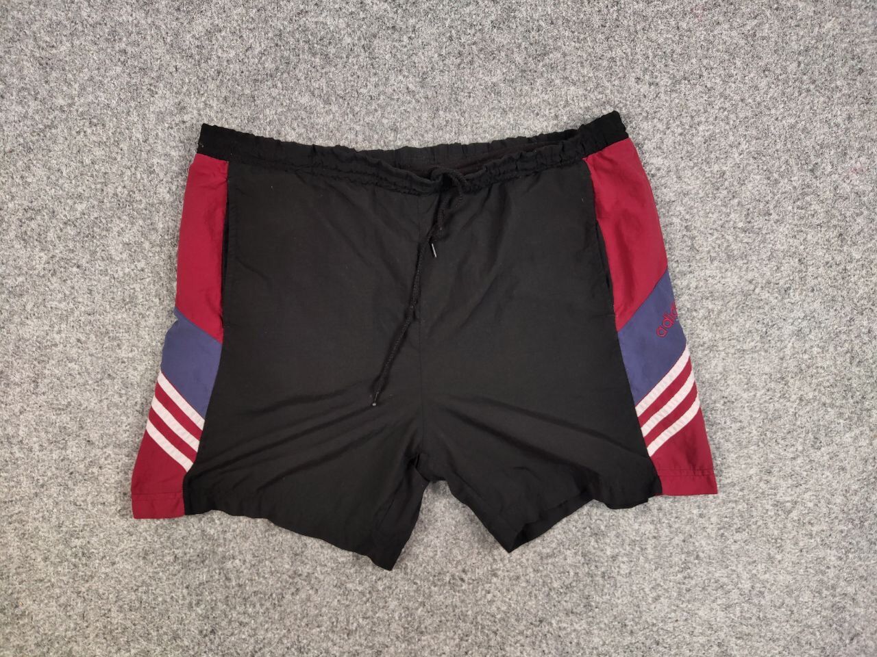 Adidas Vintage 90's Adidas Shorts Logo Black Casual Y2K Streetwear Size US 34 / EU 50 - 10 Thumbnail