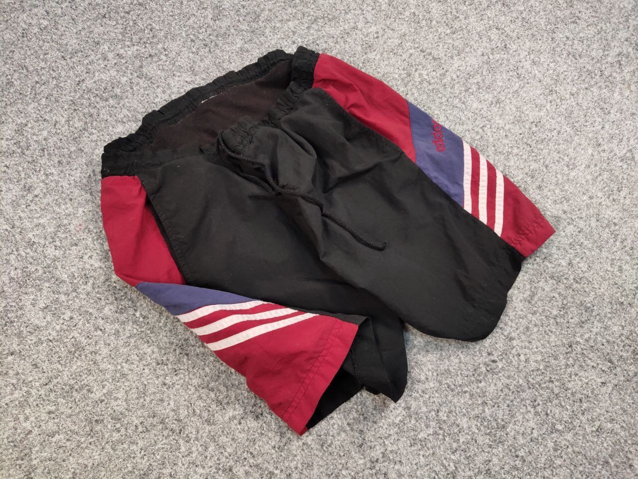 Adidas Vintage 90's Adidas Shorts Logo Black Casual Y2K Streetwear Size US 34 / EU 50 - 6 Thumbnail