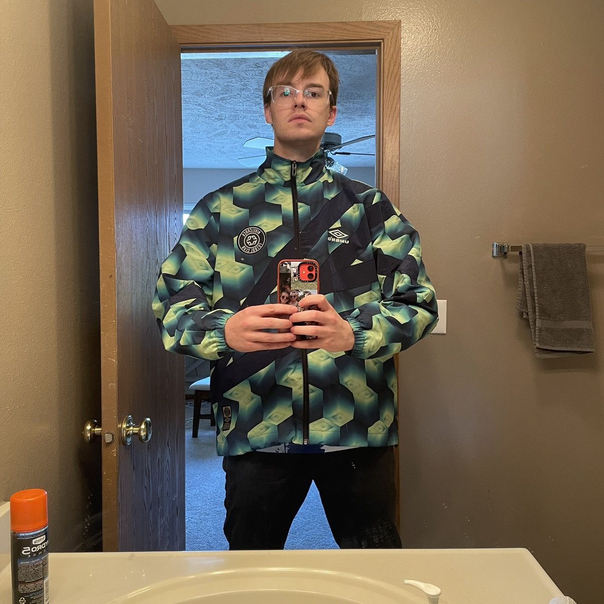 Umbro 90s NiVELCRACK interdimensional crinkle nylon track jacket Size US L / EU 52-54 / 3 - 13 Thumbnail