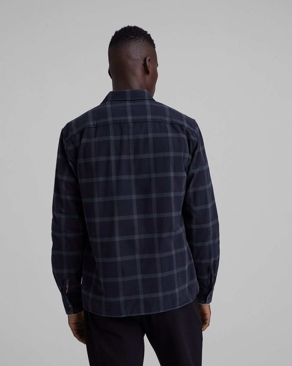 Club Monaco Club Monaco Ombre Plaid Loop Collar Shirt Size US L / EU 52-54 / 3 - 2 Thumbnail