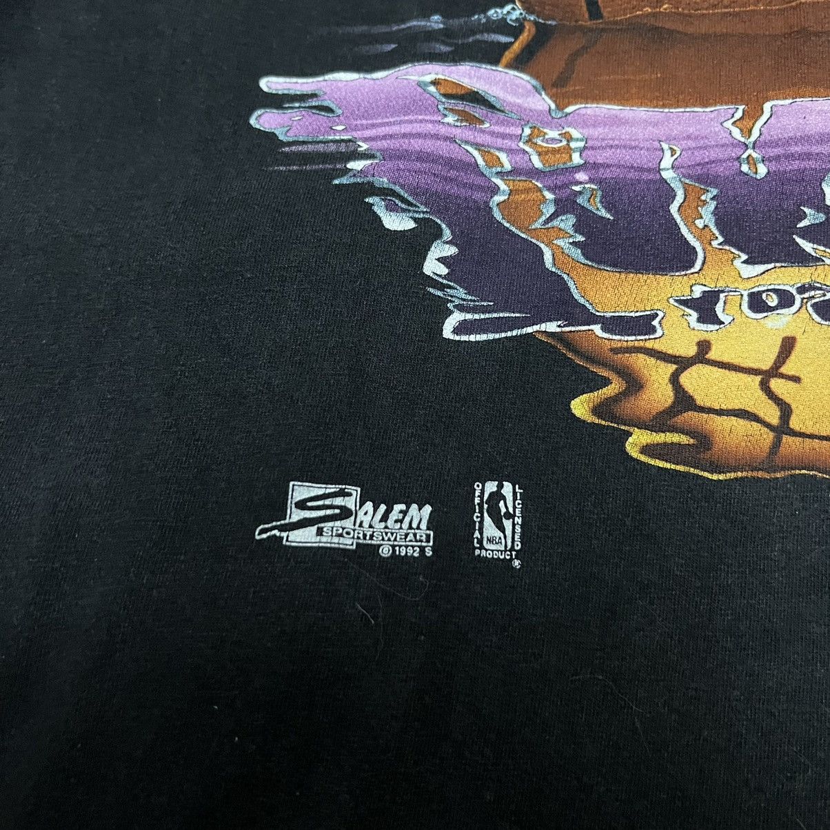 NBA Vintage NBA Salem LA Lakers Logo Water Reflection Size US L / EU 52-54 / 3 - 4 Thumbnail