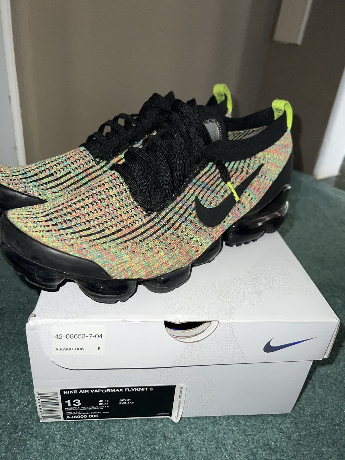 Nike aj6900-006 Size US 13 / EU 46 - 1 Thumbnail