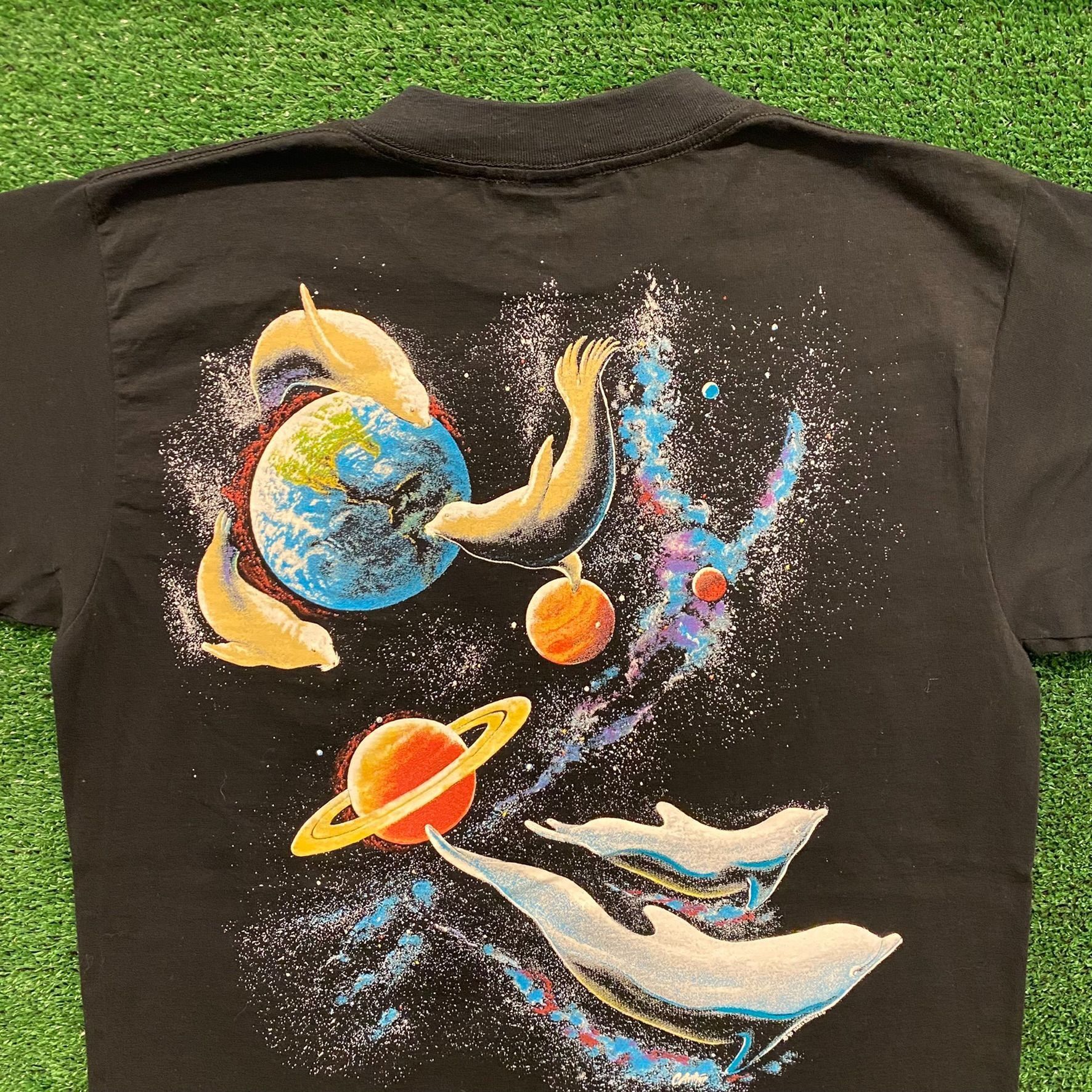 Vintage Space Animals Vintage 90s Nature T-Shirt Size US L / EU 52-54 / 3 - 5 Thumbnail