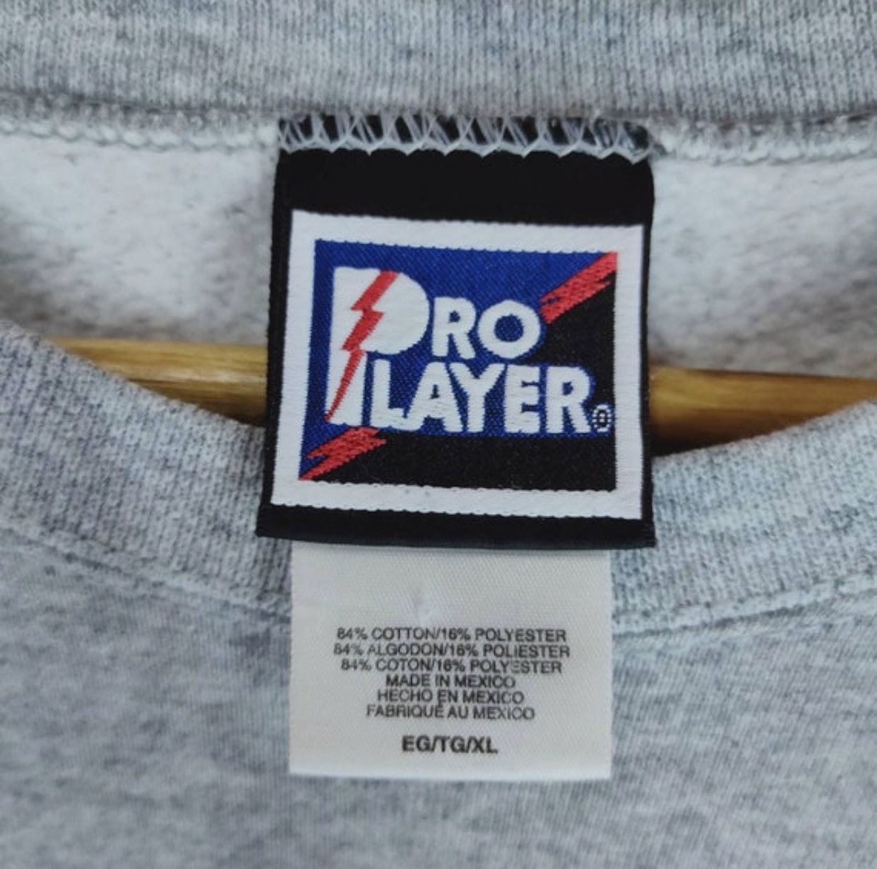 NFL Vintage NFL BROWNS TEAMS Rugby Embroidery L Size Sweatshirt Size US L / EU 52-54 / 3 - 3 Thumbnail