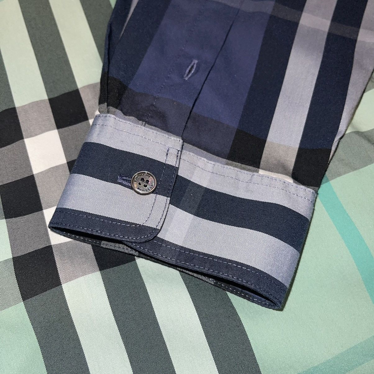 Burberry Burberry Mens Button Downs RARE XL Size US XL / EU 56 / 4 - 3 Thumbnail