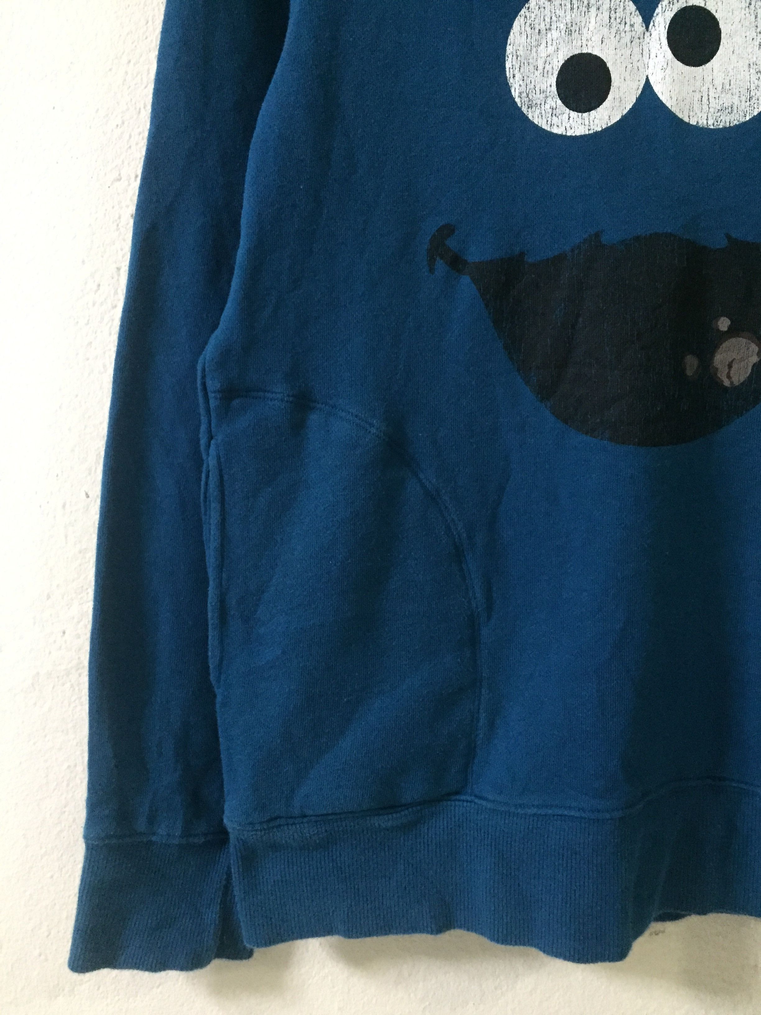 Cartoon Network × Uniqlo Uniqlo Sesame Street Elmo Hoodie Size US M / EU 48-50 / 2 - 3 Thumbnail