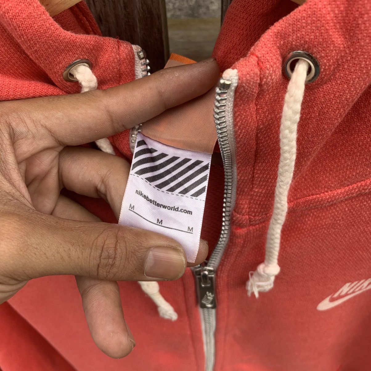 Nike × Vintage Y2K Nike Swoosh Hoodie Sweater Zip Ups Jacket Faded Pullover Size US M / EU 48-50 / 2 - 9 Thumbnail