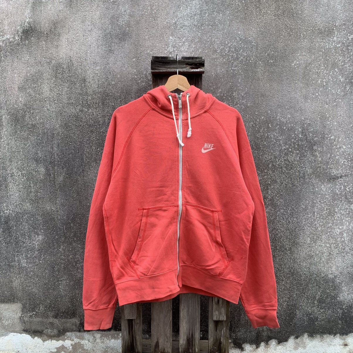 Nike × Vintage Y2K Nike Swoosh Hoodie Sweater Zip Ups Jacket Faded Pullover Size US M / EU 48-50 / 2 - 1 Thumbnail