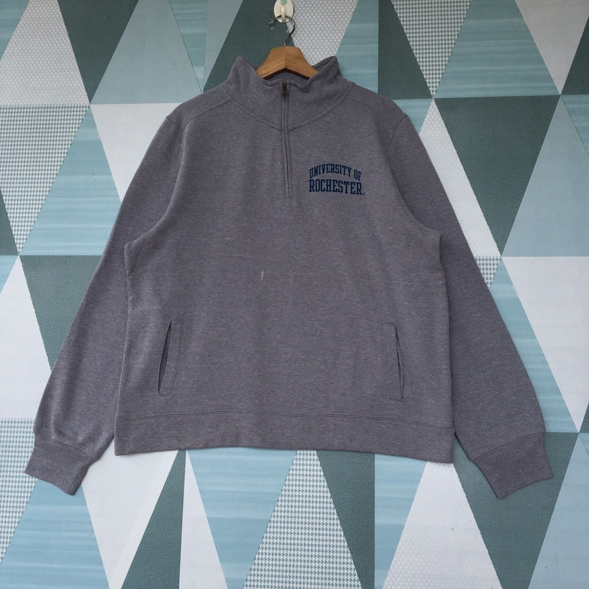 University Of Rochester Sweatshirt Pullover Jumper Sweatshir