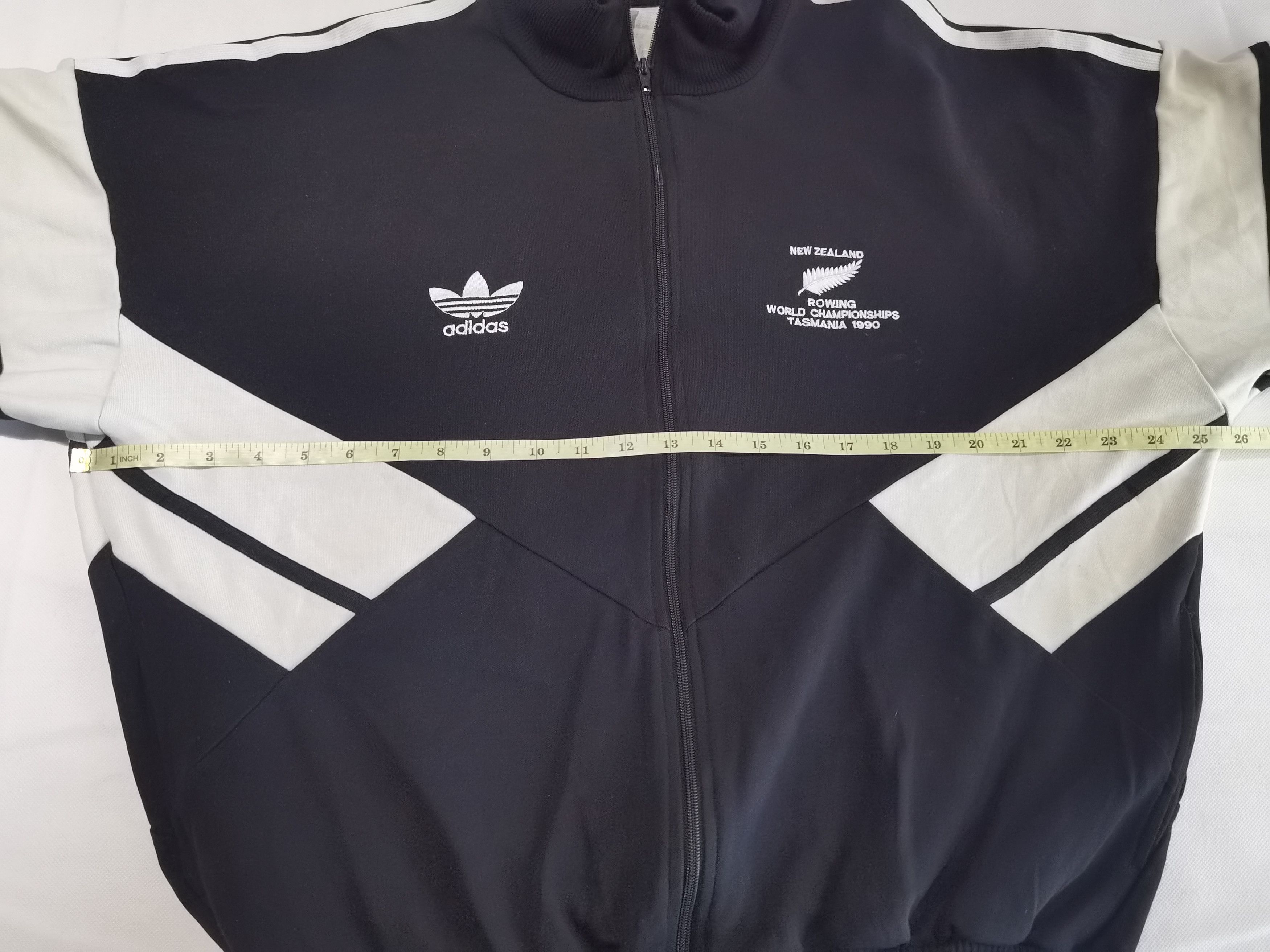 Adidas × Vintage Vintage 1990 Rowing World Championship Tasmania Size US M / EU 48-50 / 2 - 11 Thumbnail