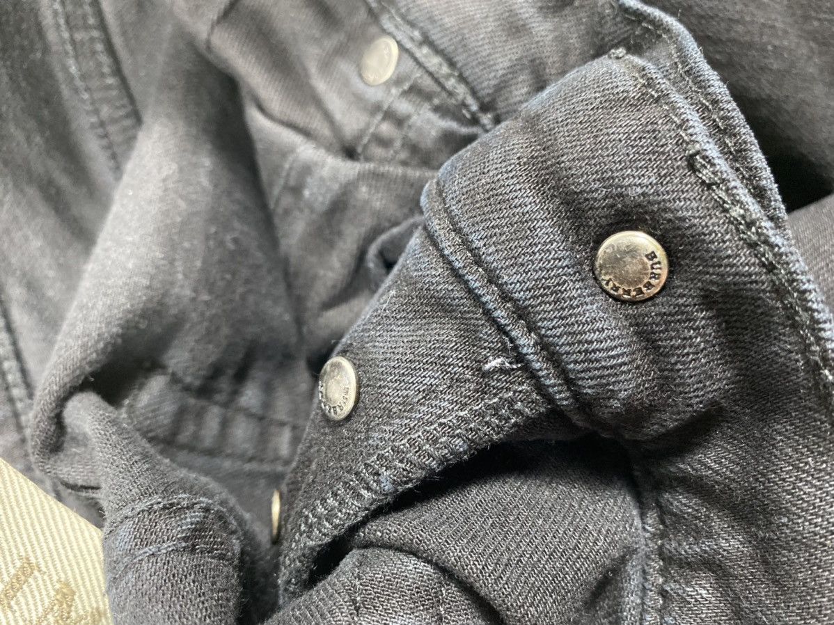 Burberry Burberry Brit Denim jeans distressed size 31 Size US 31 - 5 Thumbnail