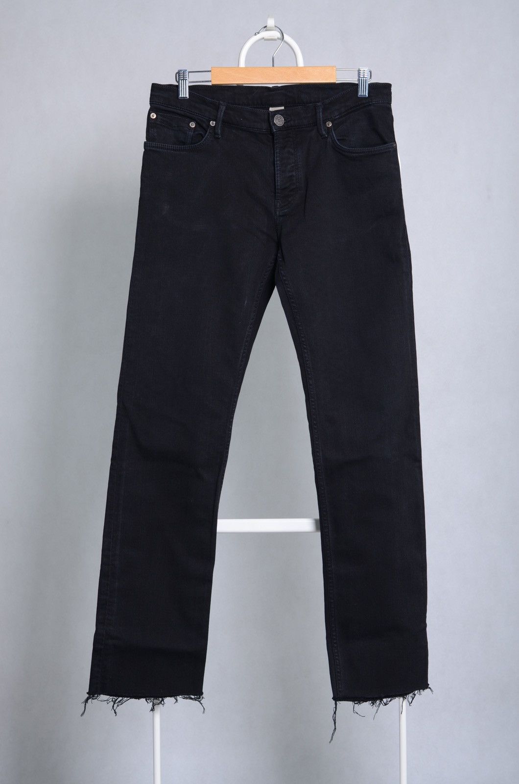 Burberry Burberry Brit Denim jeans distressed size 31 Size US 31 - 3 Thumbnail