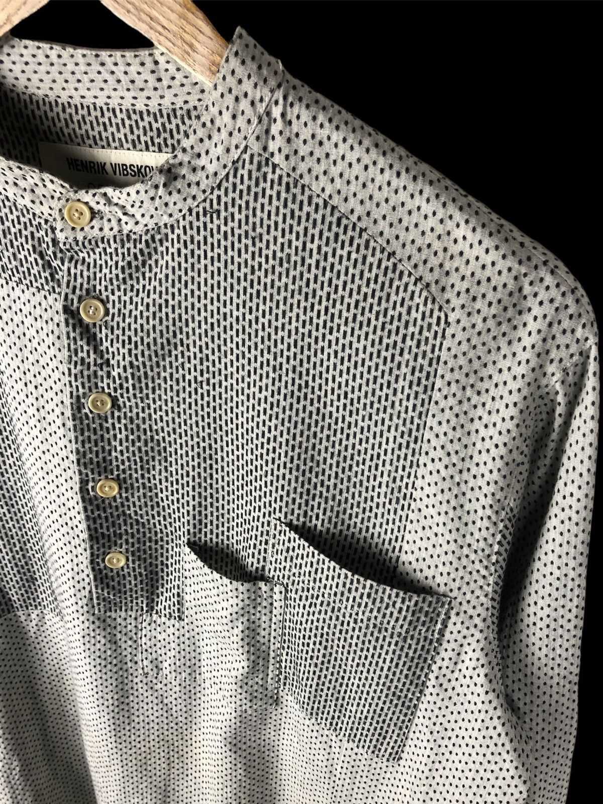 Henrik Vibskov Henrik Vibskov Sashiko Stitch Button Over Shirt Size US S / EU 44-46 / 1 - 5 Thumbnail