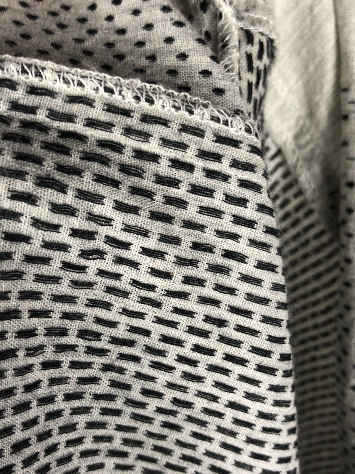 Henrik Vibskov Henrik Vibskov Sashiko Stitch Button Over Shirt Size US S / EU 44-46 / 1 - 15 Thumbnail