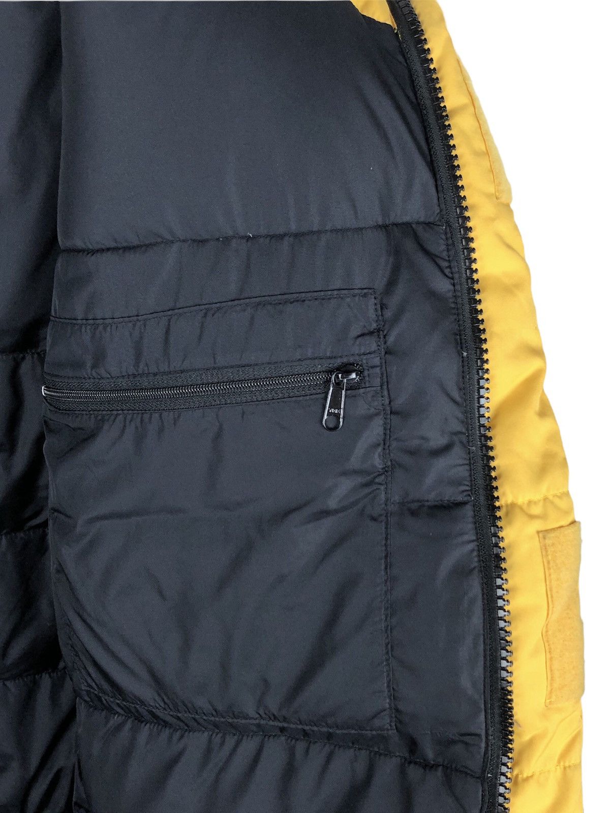 The North Face Vintage 90s The North Face Puffer Vest Size US M / EU 48-50 / 2 - 9 Thumbnail