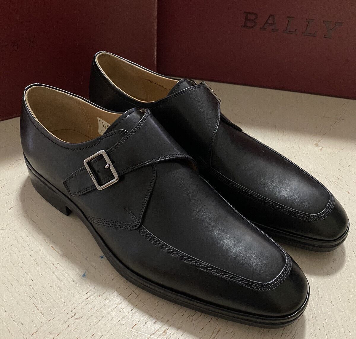 Bally Wingtip Duomo Lace Up Oxfords - 6.5 (US) Bally Wingtip Duomo Lace Up Oxfords - 6.5 (US) main image 3