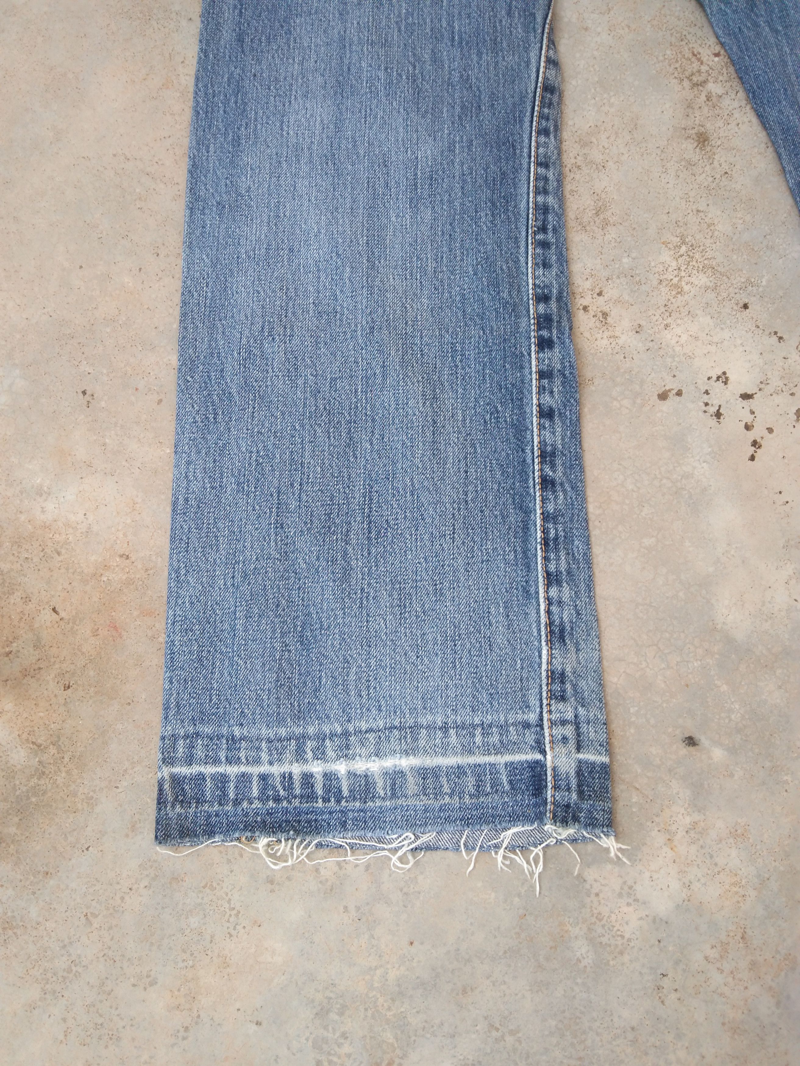 Levi's × Vintage Vintage Levis 501 Straight Leg Distressed Jeans 31x29 Size US 31 - 3 Thumbnail