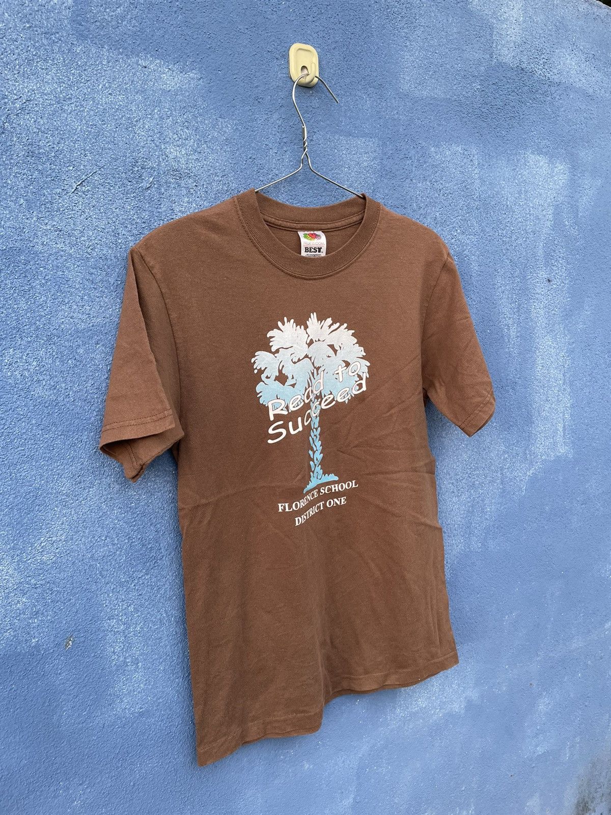 Fruit Of The Loom Vintage Florence School District One “Road To Succeed” Tee Size US S / EU 44-46 / 1 - 2 Thumbnail