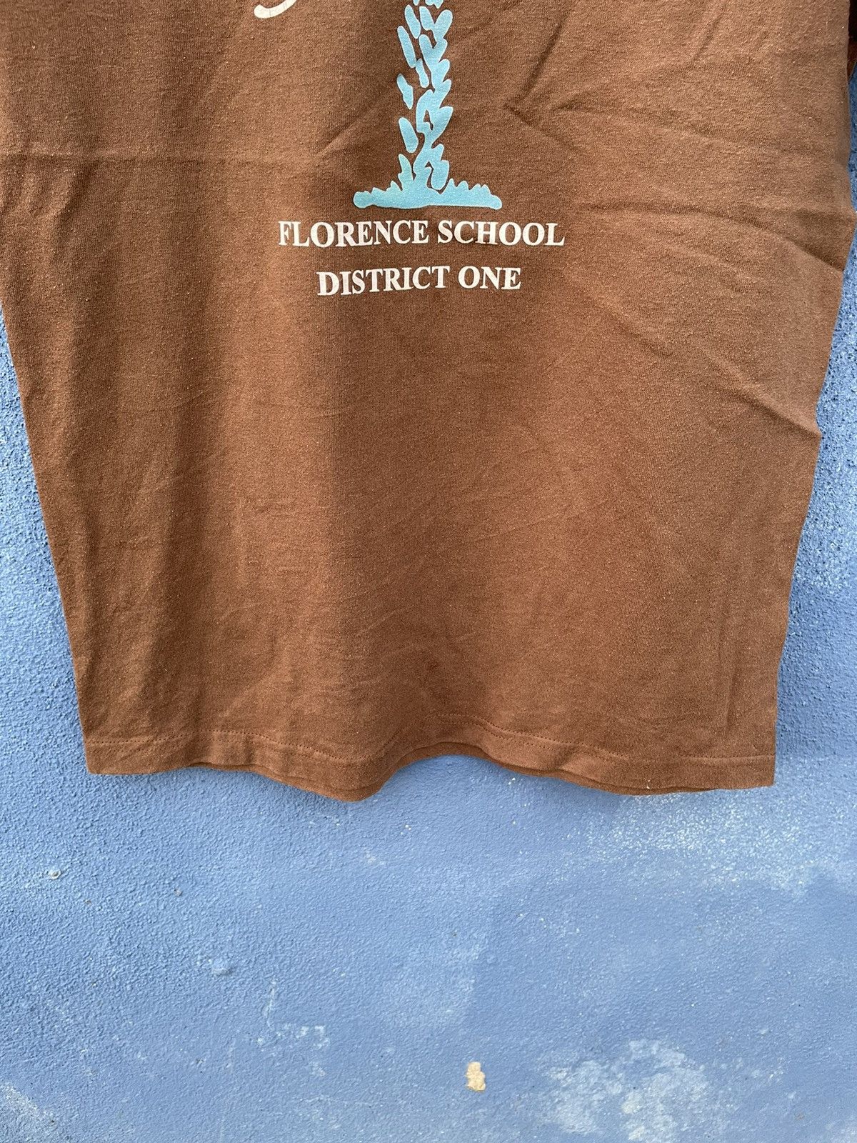 Fruit Of The Loom Vintage Florence School District One “Road To Succeed” Tee Size US S / EU 44-46 / 1 - 4 Thumbnail