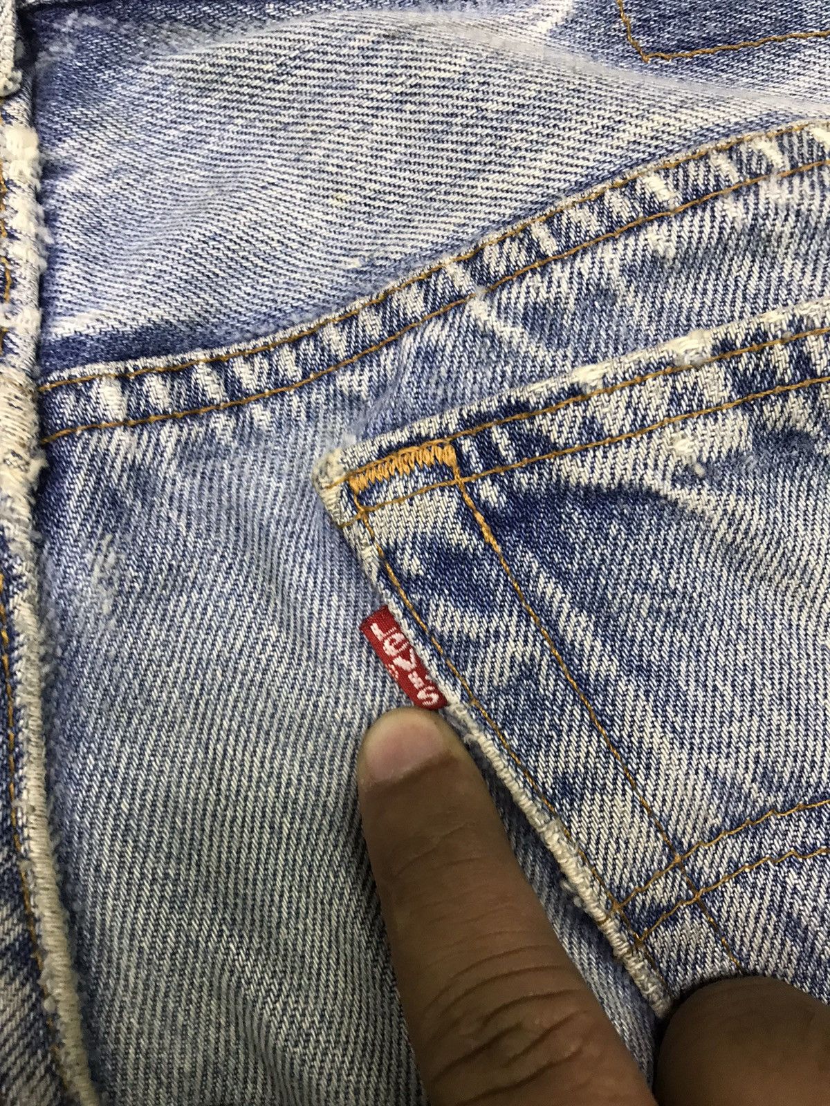 Levi's Vintage Clothing × Vintage Vintage Levi’s 501 Distressed Denim Made In USA 34x32 Size US 34 / EU 50 - 3 Thumbnail
