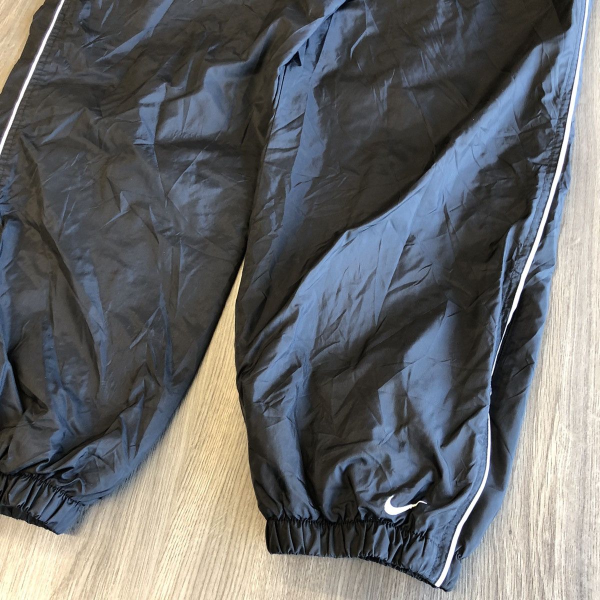 Nike × Vintage Vintage 90s Nike Windbreaker Pants/ Parachute Pants/ L B93 Size US 32 / EU 48 - 3 Thumbnail