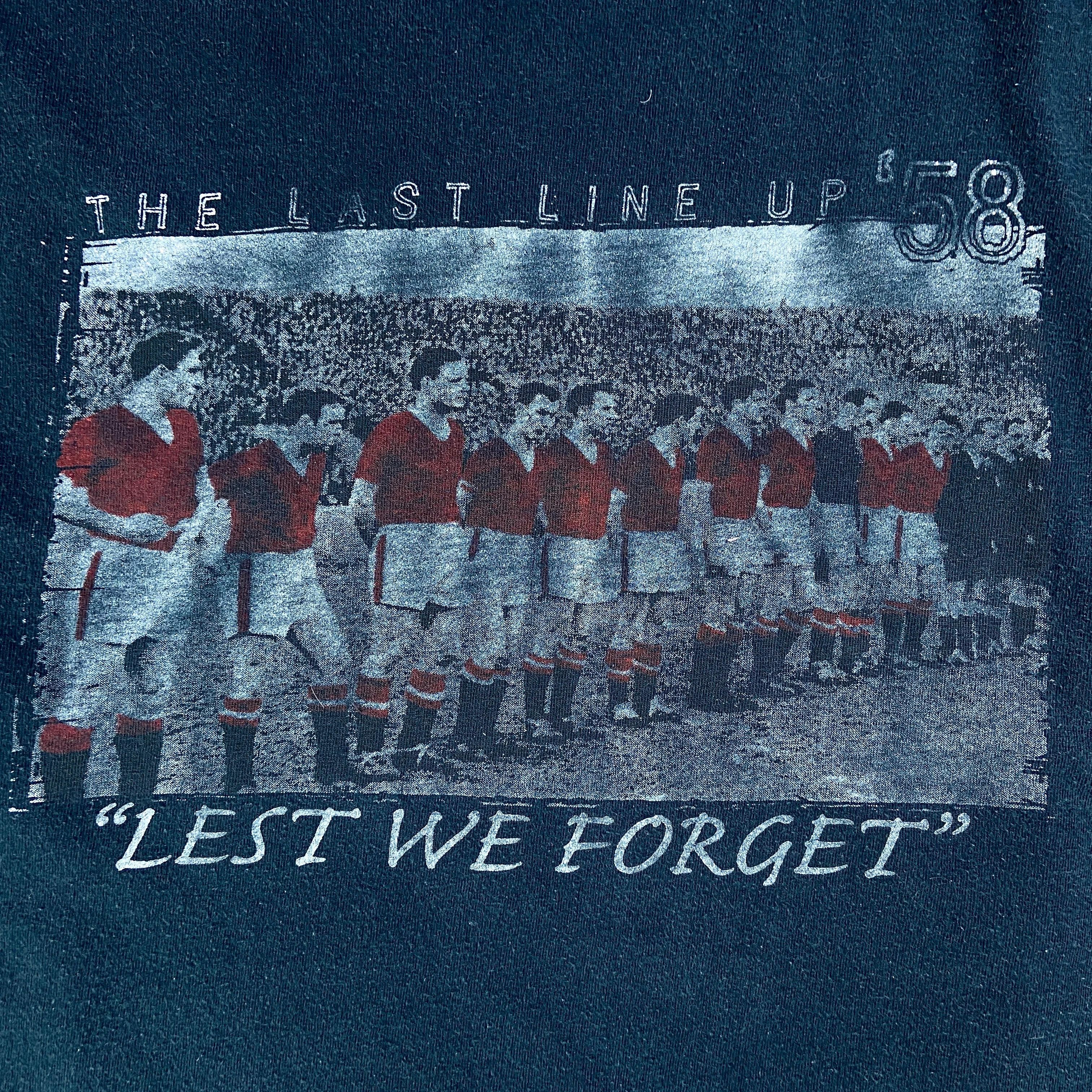 Vintage T Shirt Manchester United The Lust Line UP 1958 Size XL Size US XL / EU 56 / 4 - 4 Thumbnail