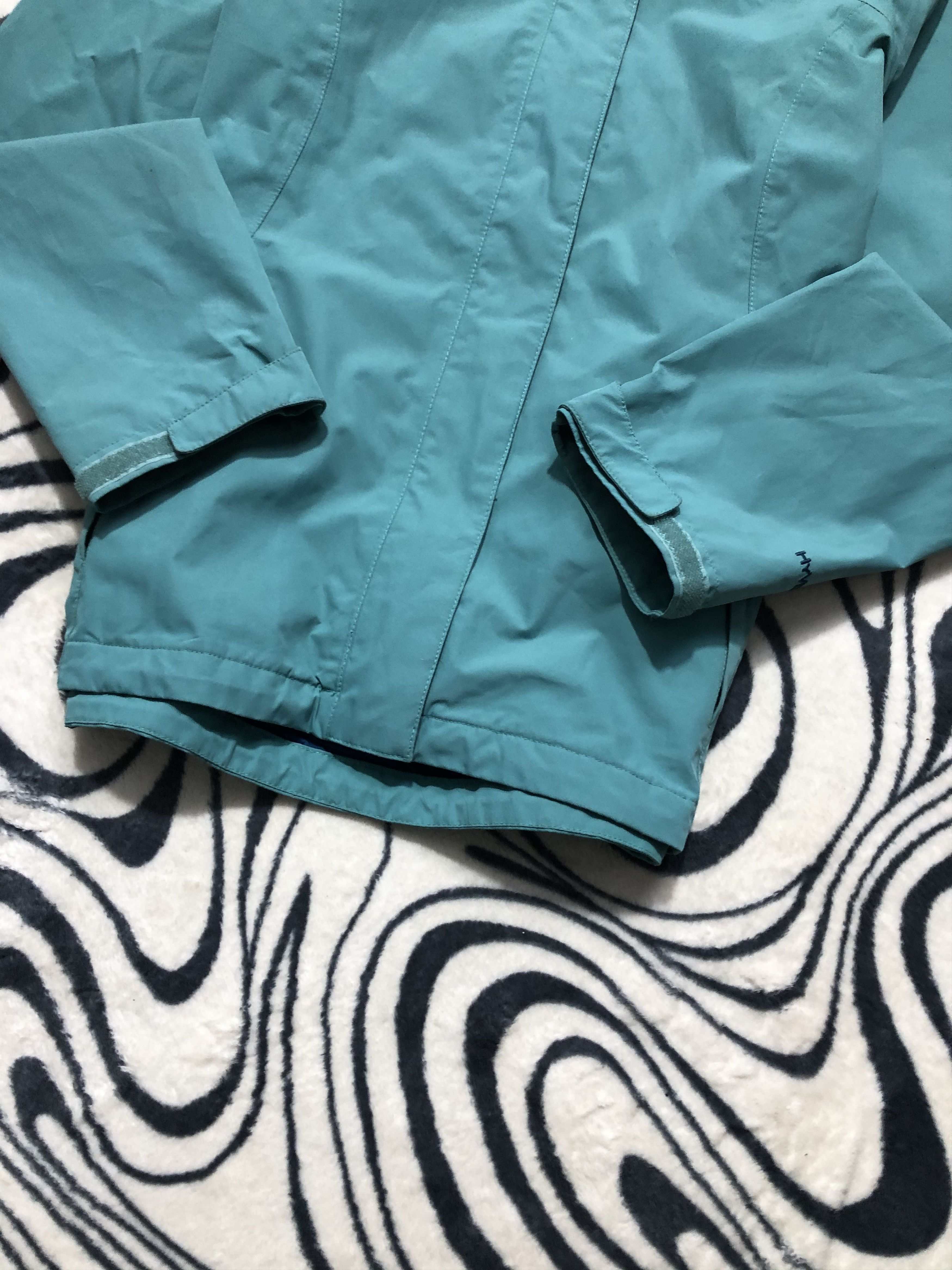 The North Face The North Face HyVent Womens Windbreaker Jacket Size M / US 6-8 / IT 42-44 - 3 Thumbnail
