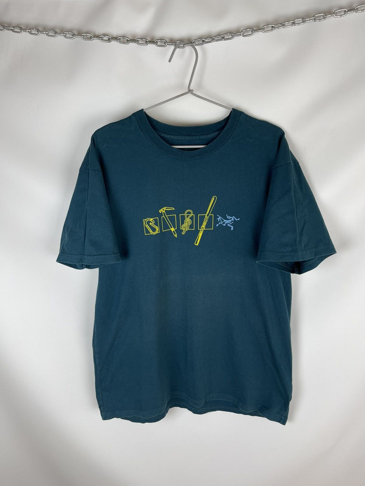 Arc'teryx Arcteryx big logo green tee shirt Size US M / EU 48-50 / 2 - 2 Thumbnail