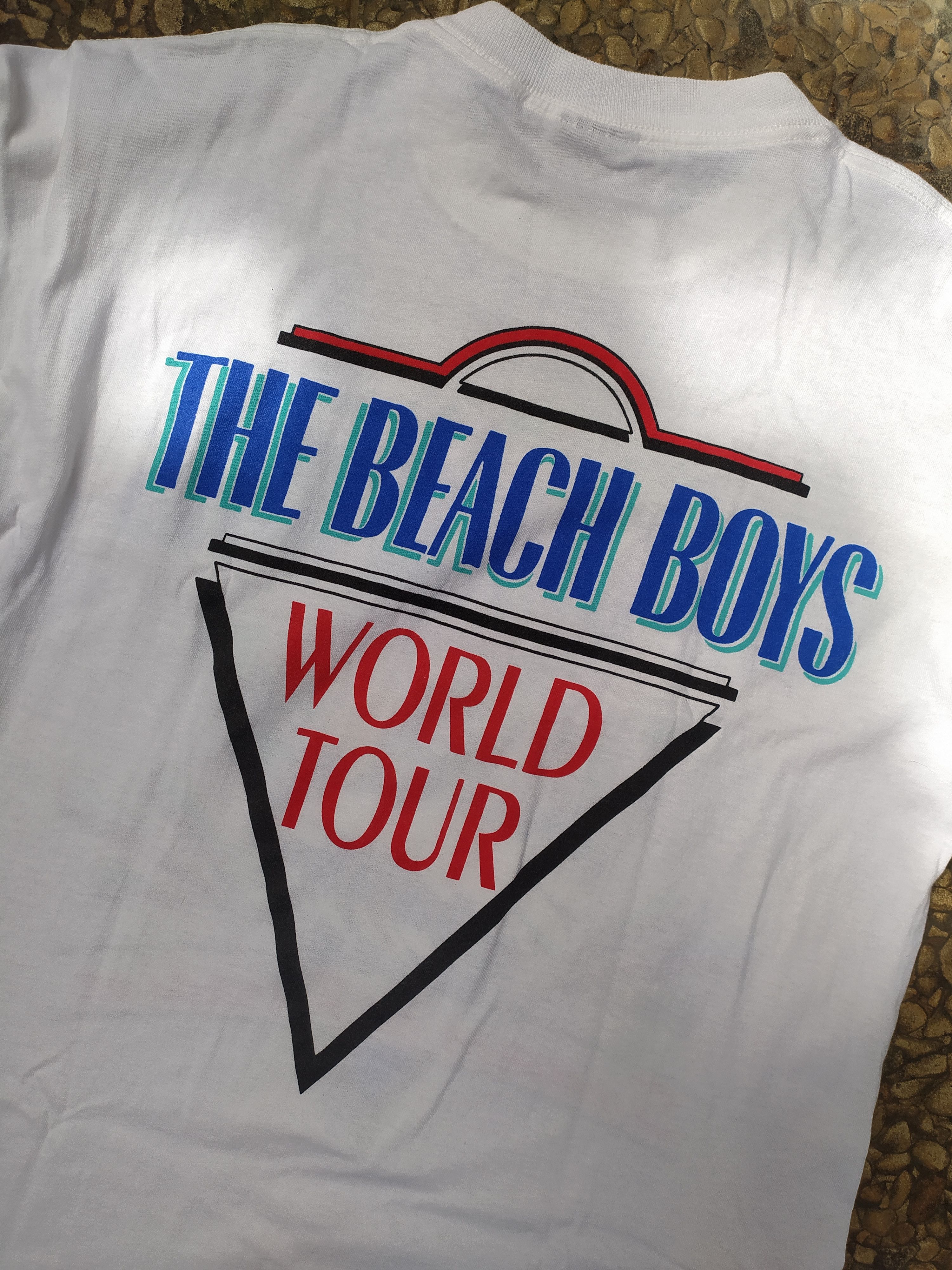 Vintage The Beach Boys 90s