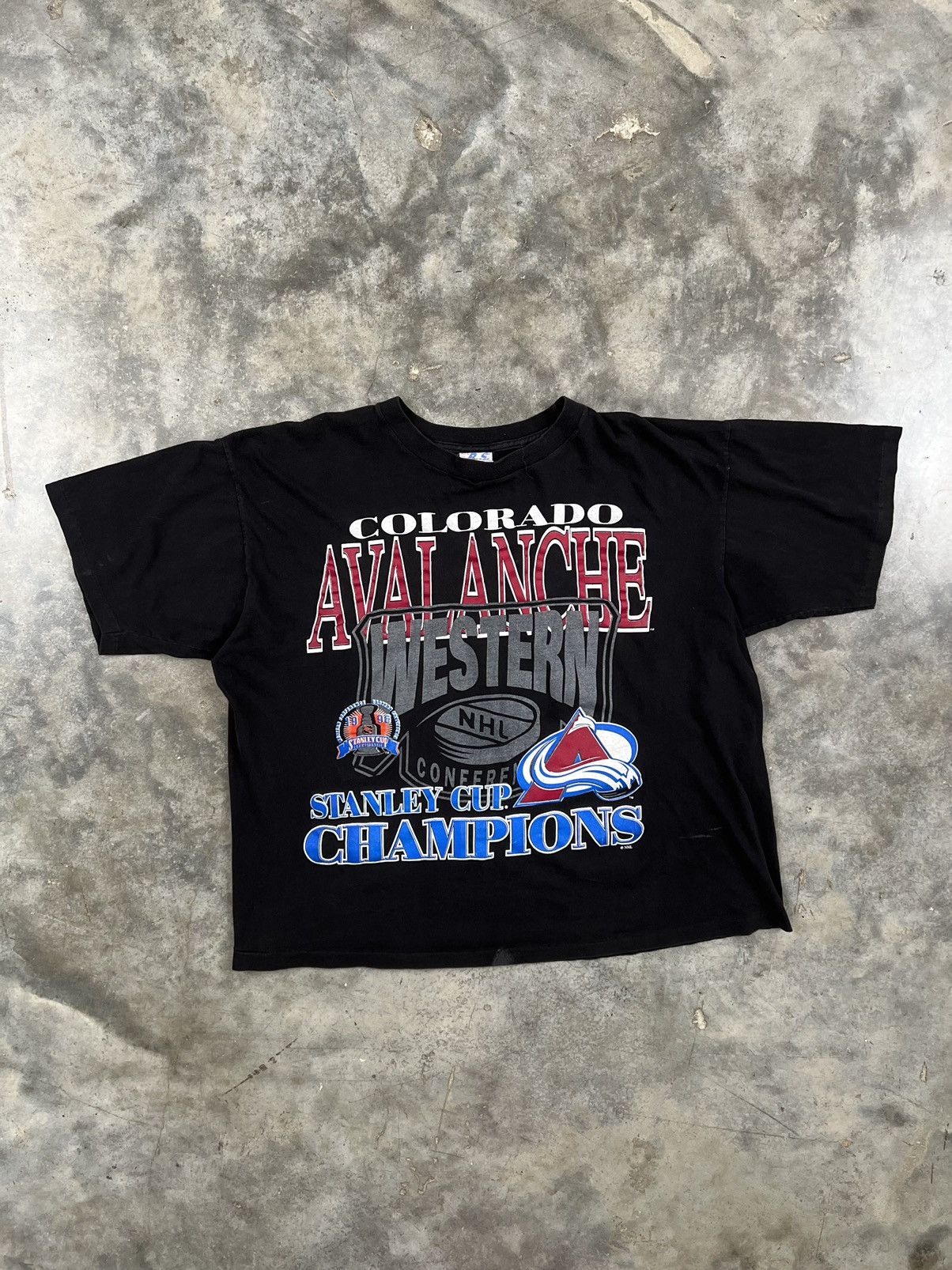 image of Vintage 90's Colorado Avalanche Nhl Stanley Cup Tee Black , Men's (Size 2XL)