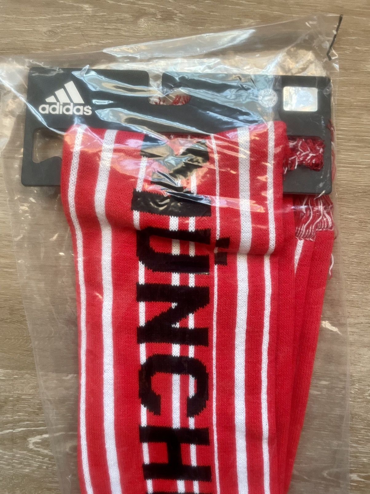 Adidas Adidas x FC BAYERN MUNICH TASSELED SUPPORTER SCARF RED/WHITE Size ONE SIZE - 6 Thumbnail