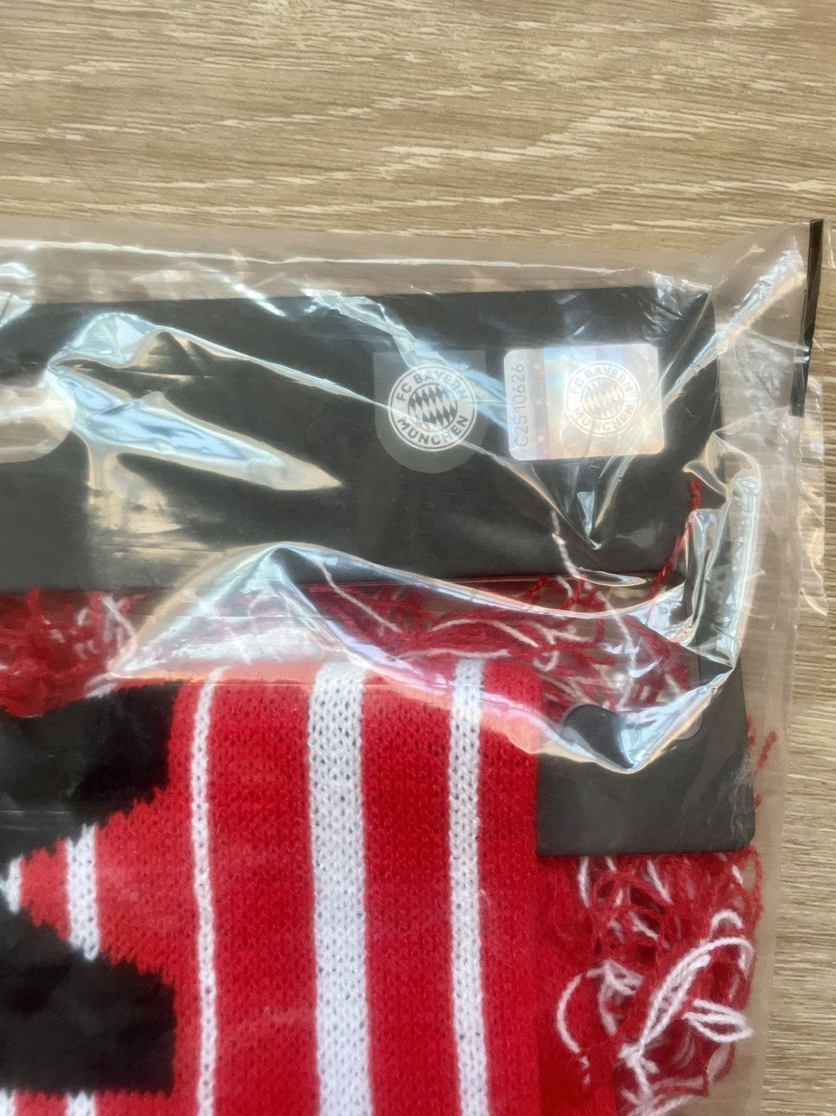 Adidas Adidas x FC BAYERN MUNICH TASSELED SUPPORTER SCARF RED/WHITE Size ONE SIZE - 9 Thumbnail