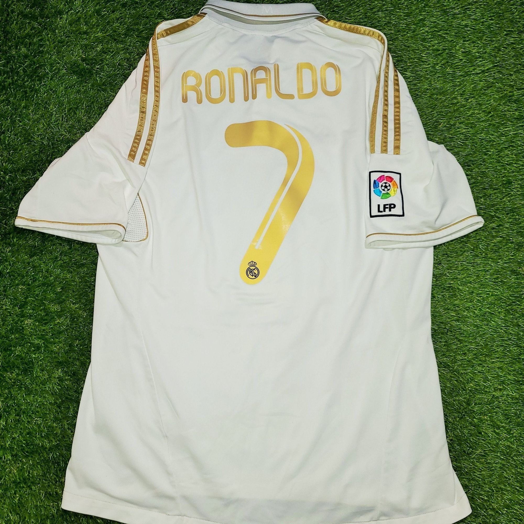 Adidas Cristiano Ronaldo Real Madrid 2011 2012 Home Soccer Jersey L