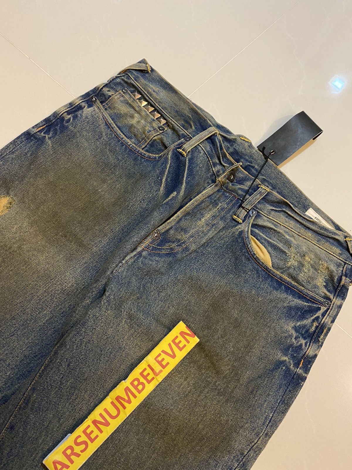 Evisu Evisu distressed jeans new size 34 studs studded distressed Size US 34 / EU 50 - 5 Thumbnail