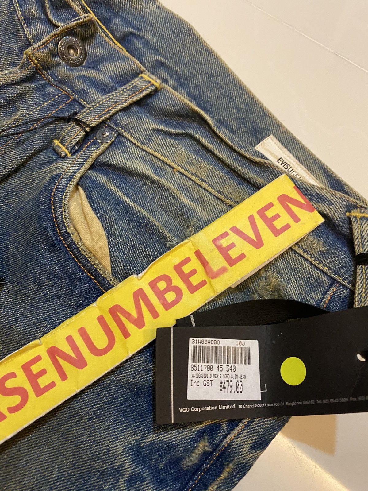 Evisu Evisu distressed jeans new size 34 studs studded distressed Size US 34 / EU 50 - 6 Thumbnail